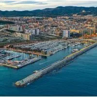 Ap4Us B1 - Apartment for us - Sightseeing & Beach near to Barcelona, hotell sihtkohas Badalona