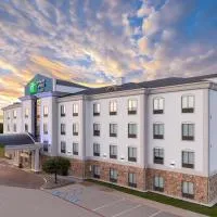 Holiday Inn Express & Suites - Denton North by IHG, hotel sa Denton