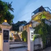 Gulangyu Sunlit Rock Garden Resort, хотел в Сямън