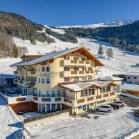 Hotel Alpen Royal Jerzens, хотел в Йерценс