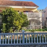 Malac, hotel v destinácii Bašelovići