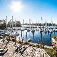 Waterwood Townhouses, hotel v destinácii New Bern
