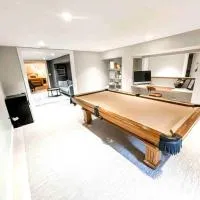 Modern Westport Studio with Pool Table & Lounge, hotell sihtkohas Westport