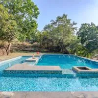 Avanti Kalagram Hill Top Resort, Mulshi, מלון בKolvan