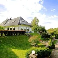 Jaunkrastmaļi, hotel v destinácii Kandava