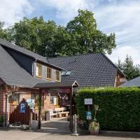 Hillmers Hoff PensionRestaurant, hotel en Undeloh