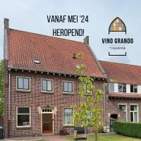 Vino Grando 't Klooster, hotel v mestu Odiliapeel