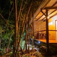 Cabinas La Fulanita, viešbutis mieste Nikoja