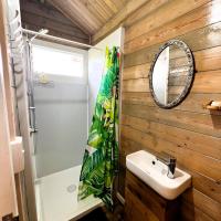 Red Hibiscus Villas，位于拉罗汤加拉罗汤加国际机场 - RAR附近的酒店