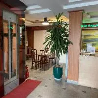 Hong Ha Airport Hotel, hotel sa Thach Loi