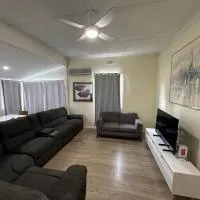 Spacious Family Home Sleeps 8、South GraftonにあるClarence Valley Regional Airport - GFNの周辺ホテル