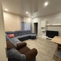Schöne 2 Zimmer Ferienwohnung mit WLAN Direkt an der Autobahn, hotel v destinácii Achim