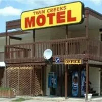 Lumby में, होटल Twin Creeks Motel