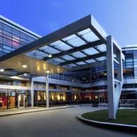Renaissance by Crystall: Atırav şehrinde bir otel