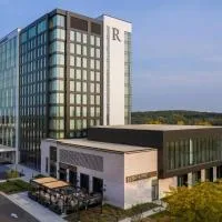 Renaissance Milwaukee West Hotel, hotel di Wauwatosa