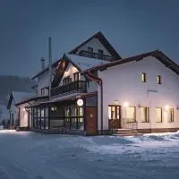 Hotel Rabbit Bran, hotell i Moieciu de Jos