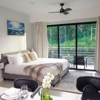 Premium Studio with Pool View, hotell i Mandeville