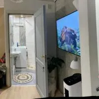 Renthouse Guest Apartment ADEELE, מלון בפאידה