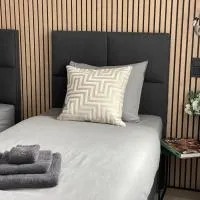 La Ferme du Château - Classic Room, hotel u gradu Fontaine-lʼÉvêque