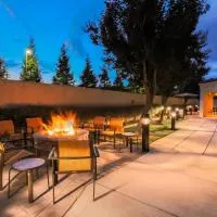 Courtyard by Marriott San Jose South/Morgan Hill، فندق في مورغان هيل
