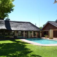 Castello Guesthouse Vryburg, hotel in Vryburg