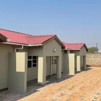 Cadami apartments، فندق في Mazabuka