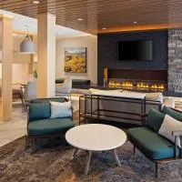 Fairfield by Marriott Inn & Suites Duluth، فندق في دولوث