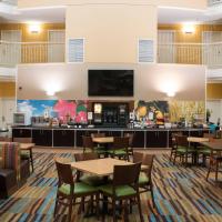 Fairfield Inn & Suites Oakland Hayward, hotel poblíž Hayward Executive - HWD, Hayward