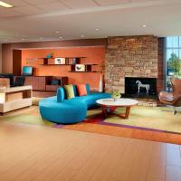 Fairfield Inn & Suites by Marriott Fayetteville North, hotel poblíž Simmons Army Airfield - FBG, Fayetteville