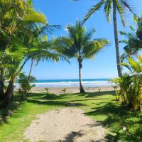 Sunny 2-bed condo - fast WIFI, hotel poblíž Tambor Airport - TMU, Puntarenas