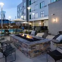 Courtyard Charlotte Steele Creek, hotel en Charlotte