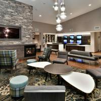 Residence Inn by Marriott Eau Claire, hotel poblíž Chippewa Valley Regional Airport - EAU, Eau Claire