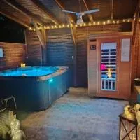 Garden Vendégház Velence, хотел в Веленце