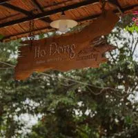Homestay Hơ Đơng โรงแรมในเปลกู