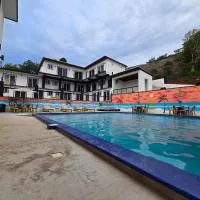 Chelle's Suites and Restaurant、Camp BayにあるGuanaja - GJAの周辺ホテル
