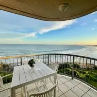 Unit 15 Monterey Lodge, hotel v mestu Caloundra