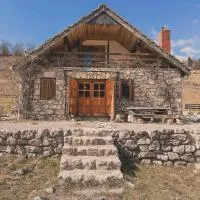 Mountain house Varda, hotel i Ledenice