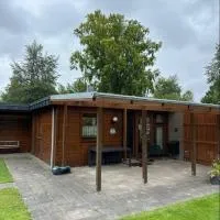 Bungalow de Zwaluw, hotel a Biddinghuizen
