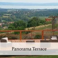 Viesnīca Balaton Panorama Cottage - National Park pilsētā Balatoncsicsó