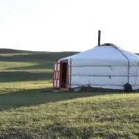 Nomad Equestrian Stable, hôtel à Dzuunmod