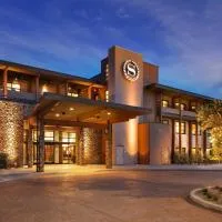 Sheraton Redding Hotel at the Sundial Bridge, hotel u gradu 'Redding'