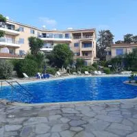 H&O Poolside Maisonette at Paradise Gardens, Paphos, khách sạn ở Paphos