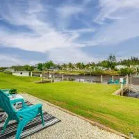 Screened Patio & Fish On-Site! Punta Gorda Gem, hotell sihtkohas Punta Gorda