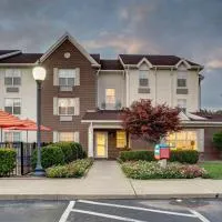Towneplace Suites by Marriott Cleveland Westlake, hotel en Westlake