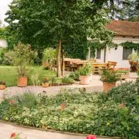 Hotel-Restaurant-Vinothek Felix Sommer – hotel w mieście Auersthal