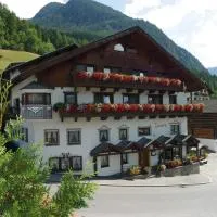 Hotel Lammwirt、イェルツェンスのホテル