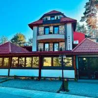 Villa Ema, hotel di Panichishte