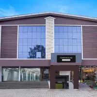 Super Townhouse Selaqui Chakrata Road Formerly Selaqui، فندق في دهرادون
