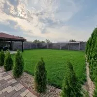 Parnica Home 2, viešbutis mieste Dudeştii Noi