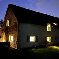 Gites de Gondières, hotel i Saint-Éloi